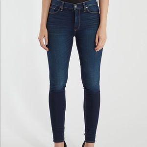 💫SOLD💫Hudson Barbara High Waist Super Skinny J